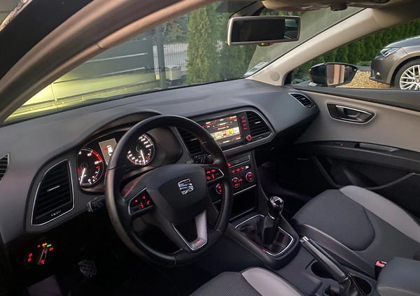 Seat Leon cena 57500 przebieg: 191230, rok produkcji 2014 z Chocz małe 596